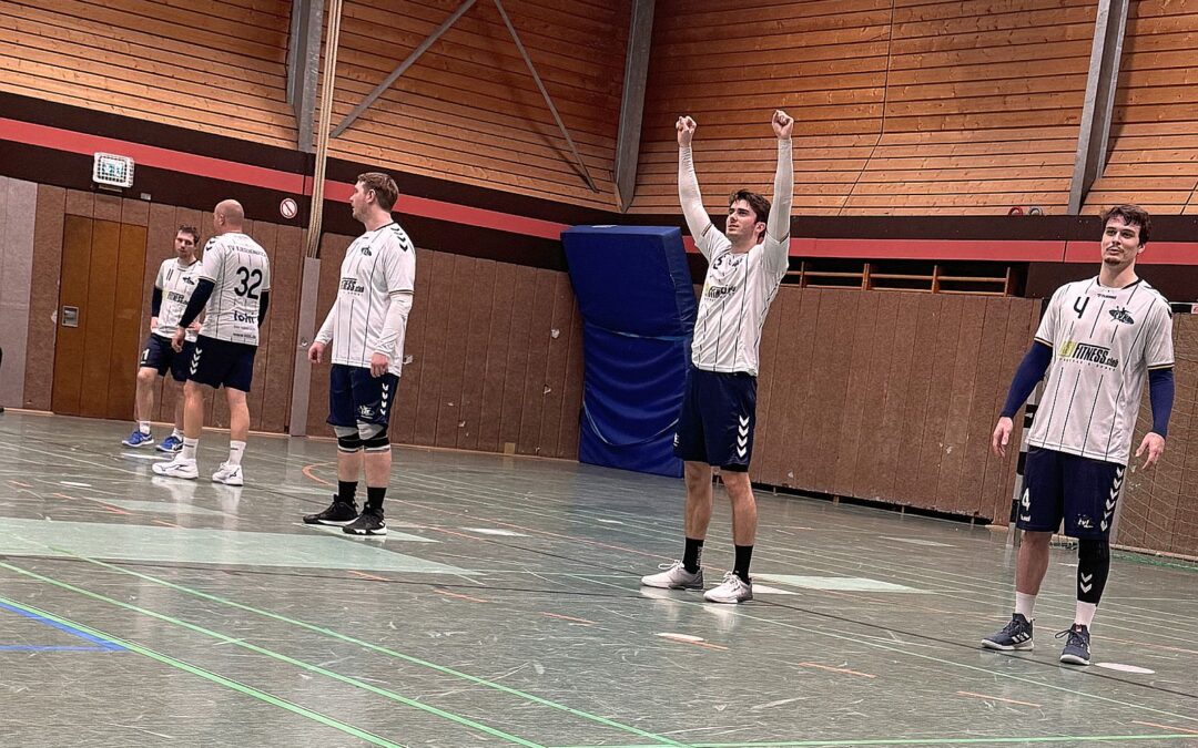 Zweite: Auswärtssieg & Tabellenführung!