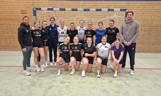 Max Zimmermann und Fritz Bitzel Trainer bei den C-Mädchen des TVK