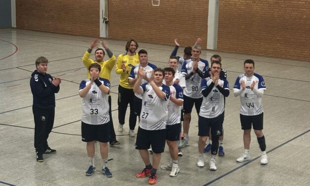 Auswärtssieg nach harter Handball-Schlacht! – Zweite weiterhin Tabellenführer